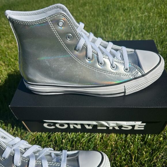 Women’s Chuck Taylor All Star Metallic Converse Size 8 - Picture 4 of 6